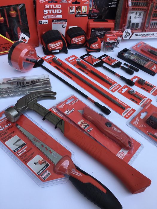 Milwaukee Ударни Битове, Накрайници , Ролетки , Чукове , Бургии и др