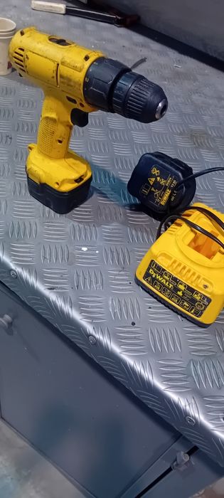 dewalt dewalt dewalt