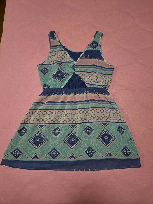 Многоцветна дамска рокля