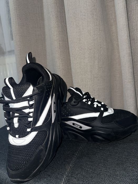 adidasi dior B22