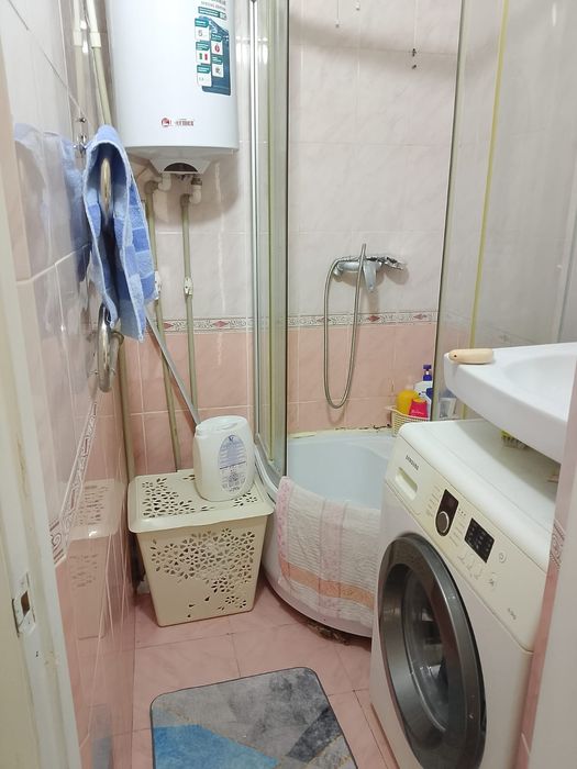 Продам 3 комнатную  квартиру