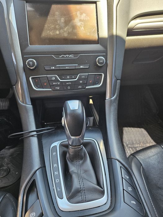 Ford mondeo hybrid