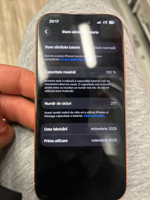 Vand iphone 17 pro impecabil