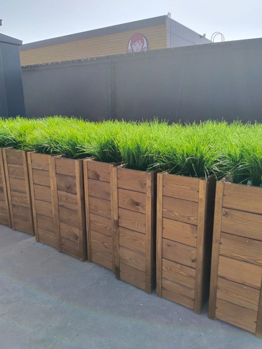 Кашпо уличные вазоны