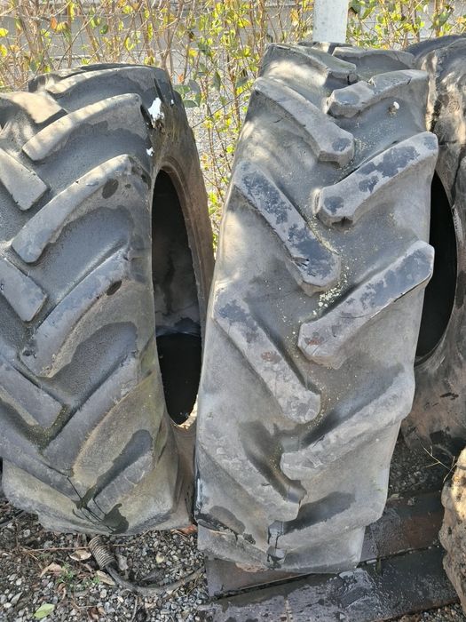 Гуми 13.6-28 и 16.9R30