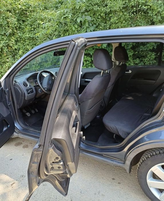 Ford fusion  1.4