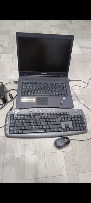 Samsung, 15.4 Noutbuk