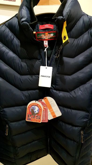 Geaca iarna Parajumpers calitate premium