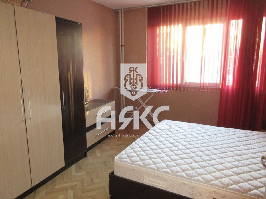 Продава се Двустаен апартамент в София, Дружба 2 - 65 кв.м за 2570 €/кв.м - Снимка #4