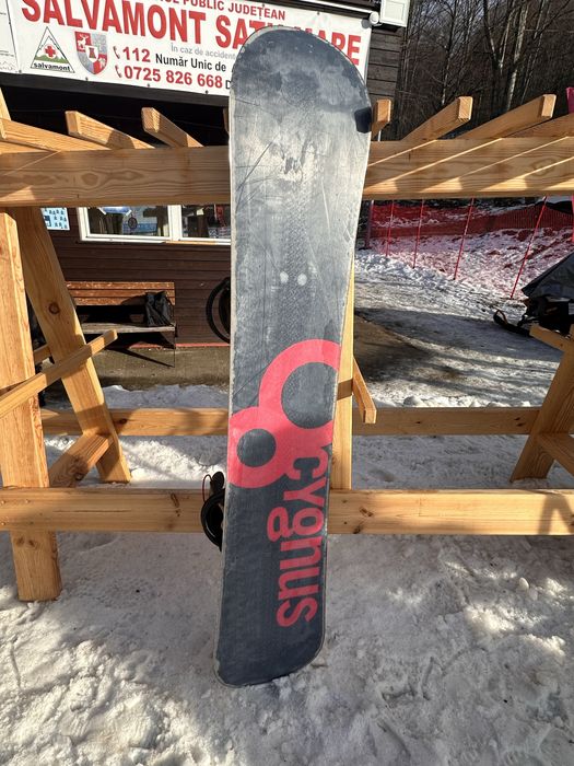 Placa snowboard Cygnus Mandy 155cm true twin, fara legaturi