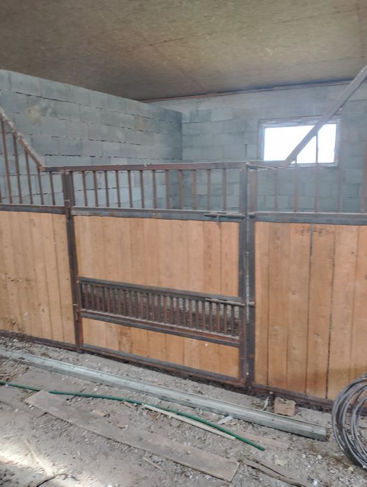 Воротины в конюшню или другие