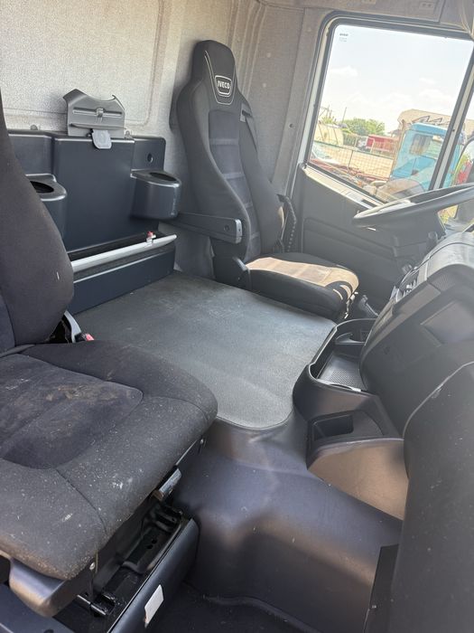 Cabina completa Iveco Trakker 2012