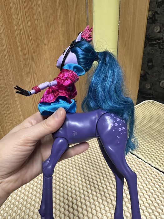 Продам куклу монстр хай!