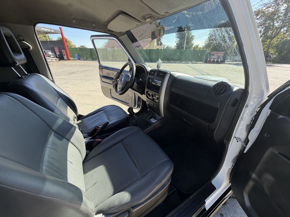 Suzuki Jimny 1.5d-4x4-2008-60.000km -Variante Auto!!