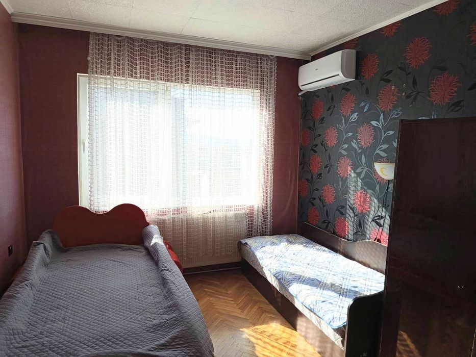 Отдава под наем 4-стаен апартамент до бензиностанция Еко