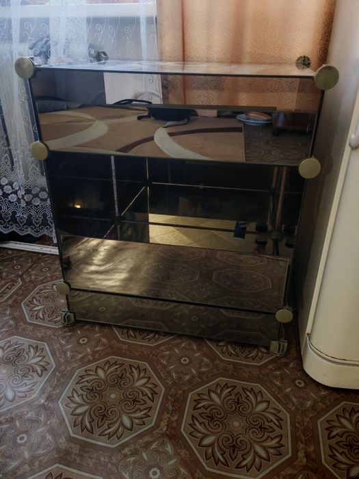 Тумба зеркальная