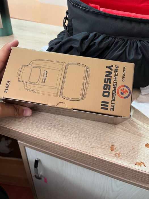 Fotokamera uskunalari sotiladi