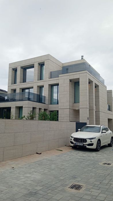 In rate!! Balustrade Sticlă Premium (Scări , Balcoane) – În Rate! Sticlă Securizată & Laminată