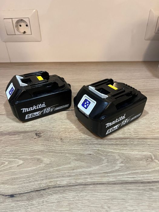 Set acumulatori baterii Makita 18V 5AH in stare foarte buna, ORIGINALI