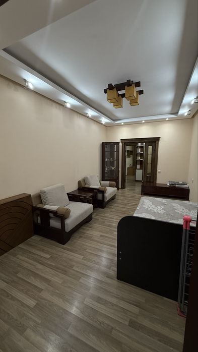 Аренда 3/3/4 Авиасозлар-1, Кадышева, школа 61, военкомат