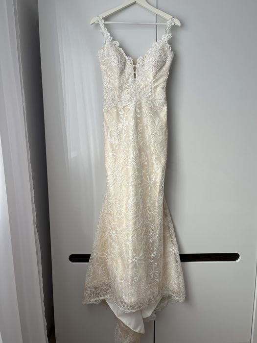 Rochie de mireasă tip sirenă