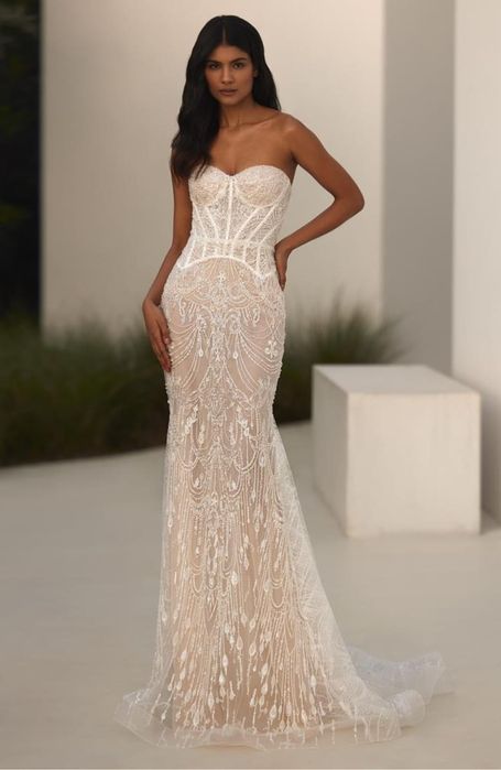 Продам шикарное свадебное платье