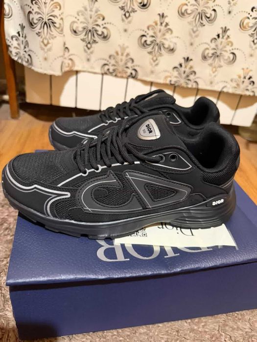 Adidasi Dior B30