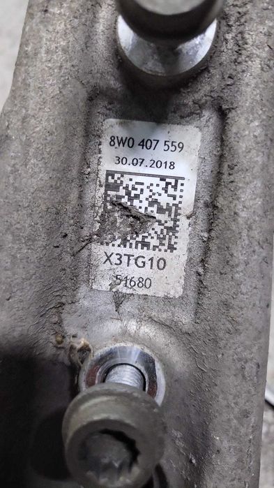 Fuzeta stanga audi a5 2018,cod 8W0407559