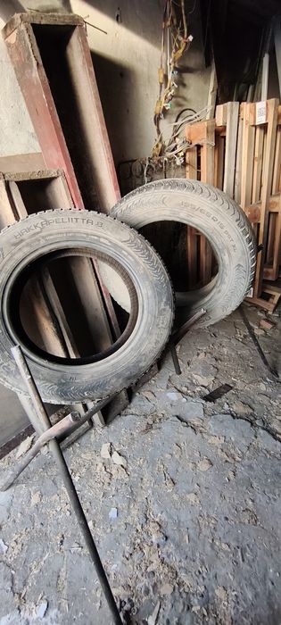 Автошины б/у. 2шт. (Зима)