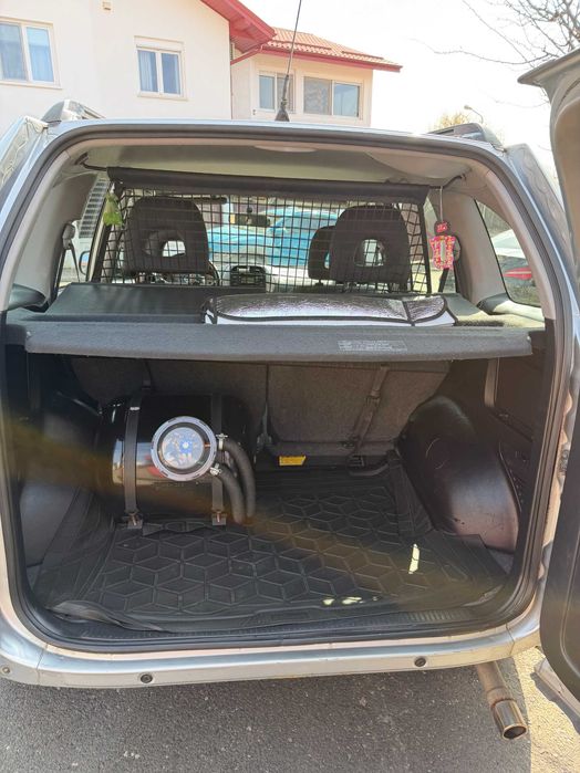 Toyota RAV4 2005 - 2.0 VVT-i, benzina+GPL,4x4, intretinuta, proprietar
