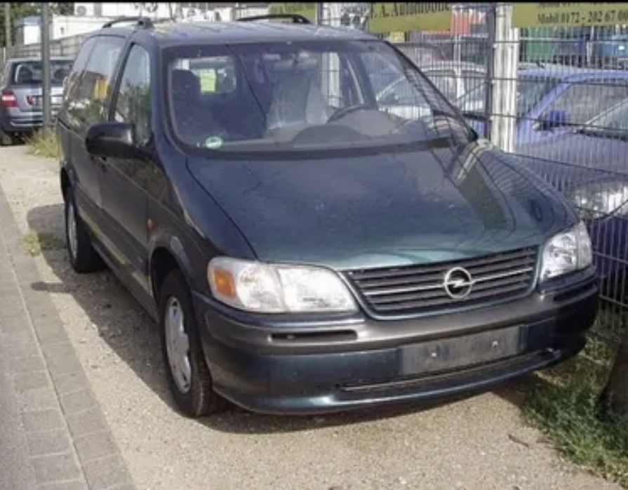 Опель Синтра на работе