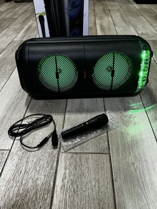 Boxa cu Bluetooth/ Microfon/ Leduri