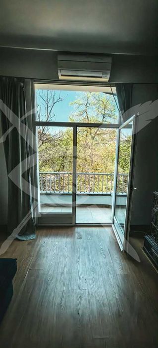 Дава се под наем Тристаен апартамент в София, Център - 100 кв.м за 997.05 € - Снимка #5