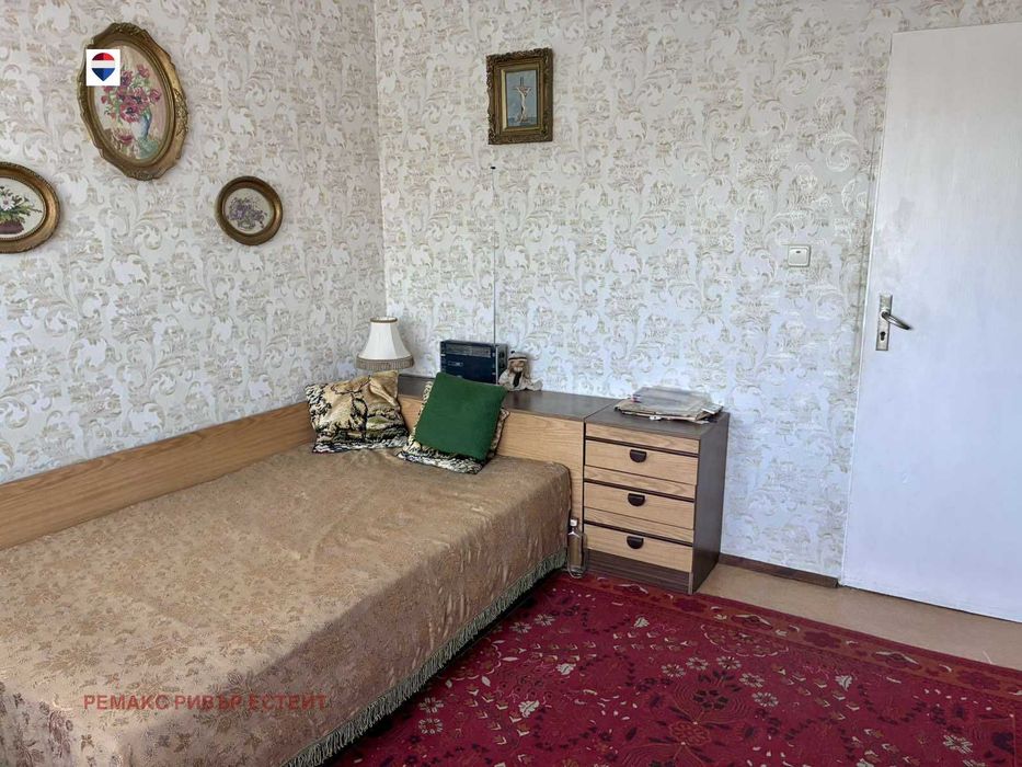 Четиристаен апартамент за продажба кв. Чародейка Юг