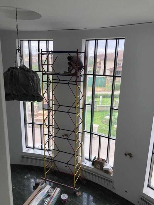 Строительные леса и вышки