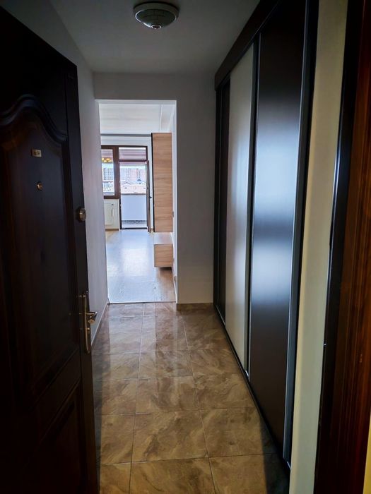 Închiriere : Apartament Isaran 70 m pătrați