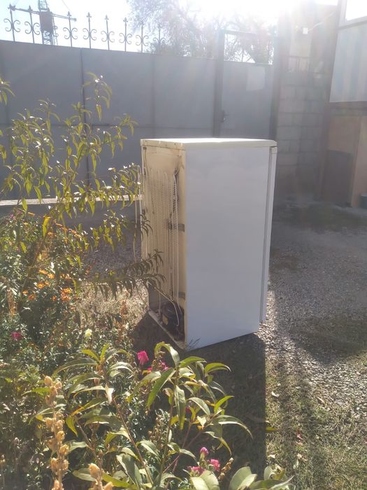 Продается холодильник