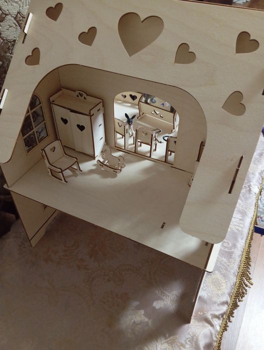 Домик для кукол из фанеры