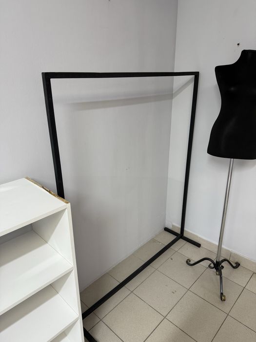 Сдам рейл в бутике