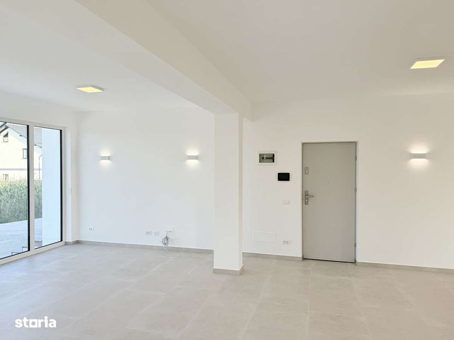 Spațiu comercial de lux 80 mp de închiriat birou/cabinet Ipotești, SV