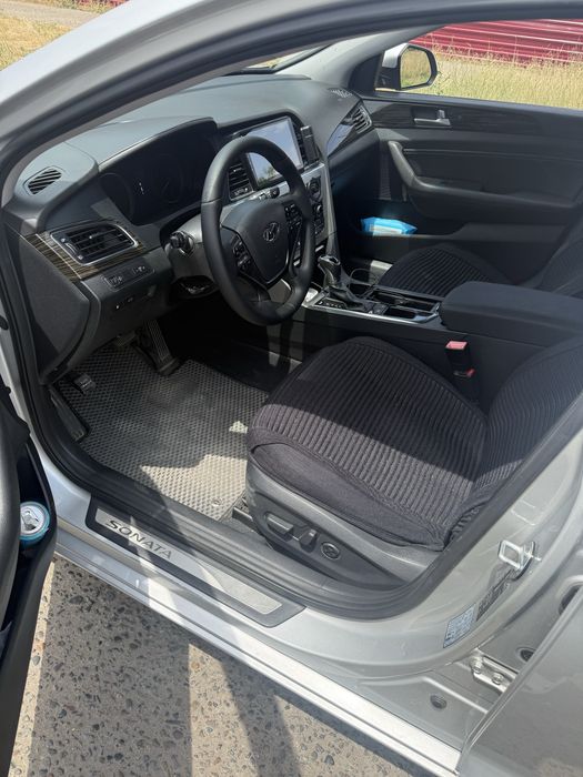 Hyundai sonata lf