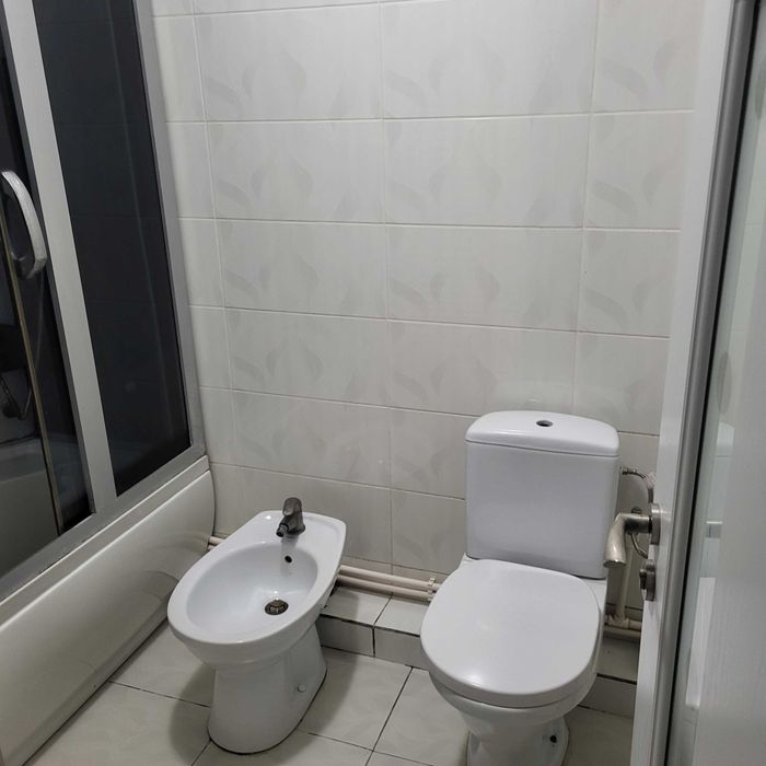 Vand apartament cu 3 camere in Medgidia