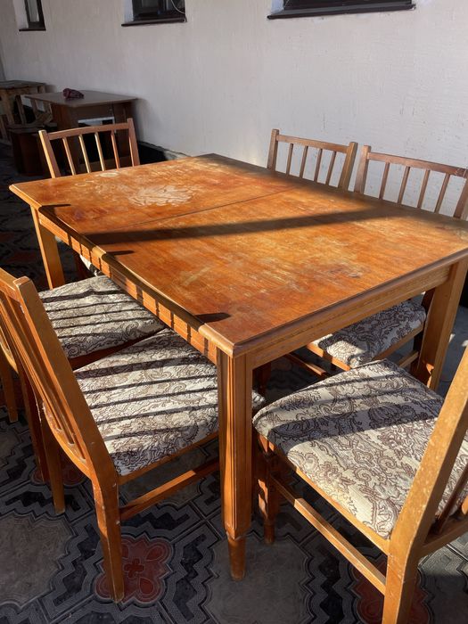 Стол стулья журнальный