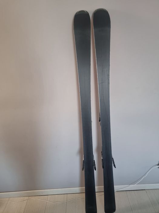 Vând schiuri Atomic 158cm si clăpari Nordica 30.0mm