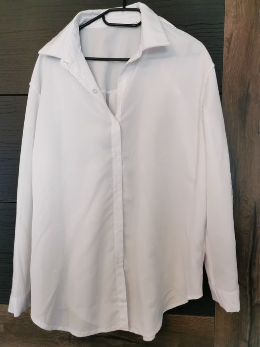 De vânzare cămașă dama