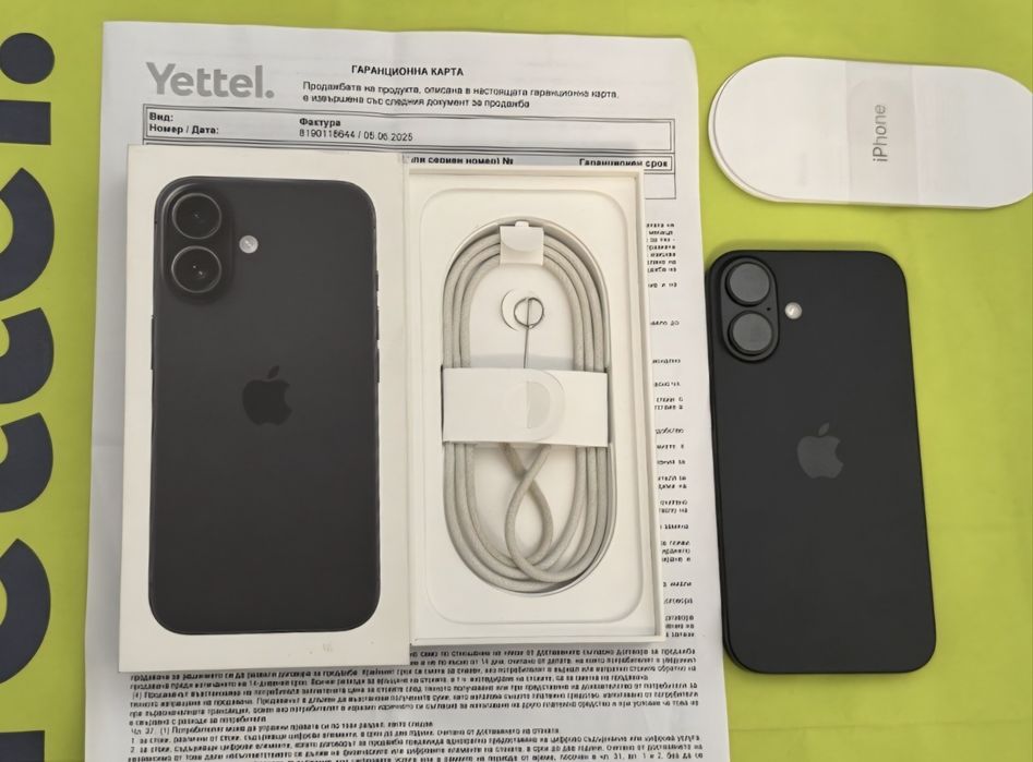 КАТО НОВ 128GB iPhone 16 Гаранция Yettel 2028г. Black / Черен