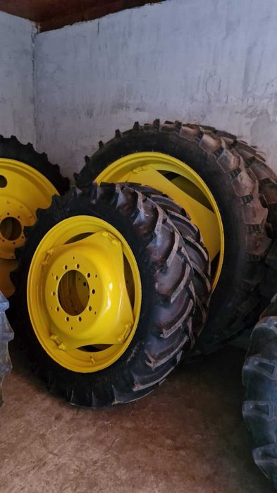 Roti Tehnologice /Inguste /Legumicole Tractor John Deere Valtra Claas