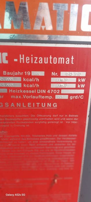 Vînd o cetrală pe lemne