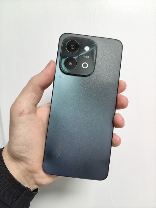 Vivo y28. 4g. 256Gb.