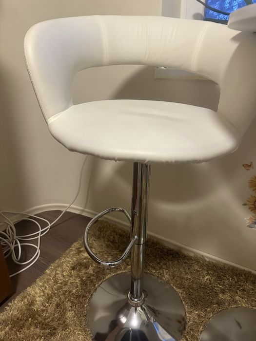 Комплект бар маса + 2 броя бар столове